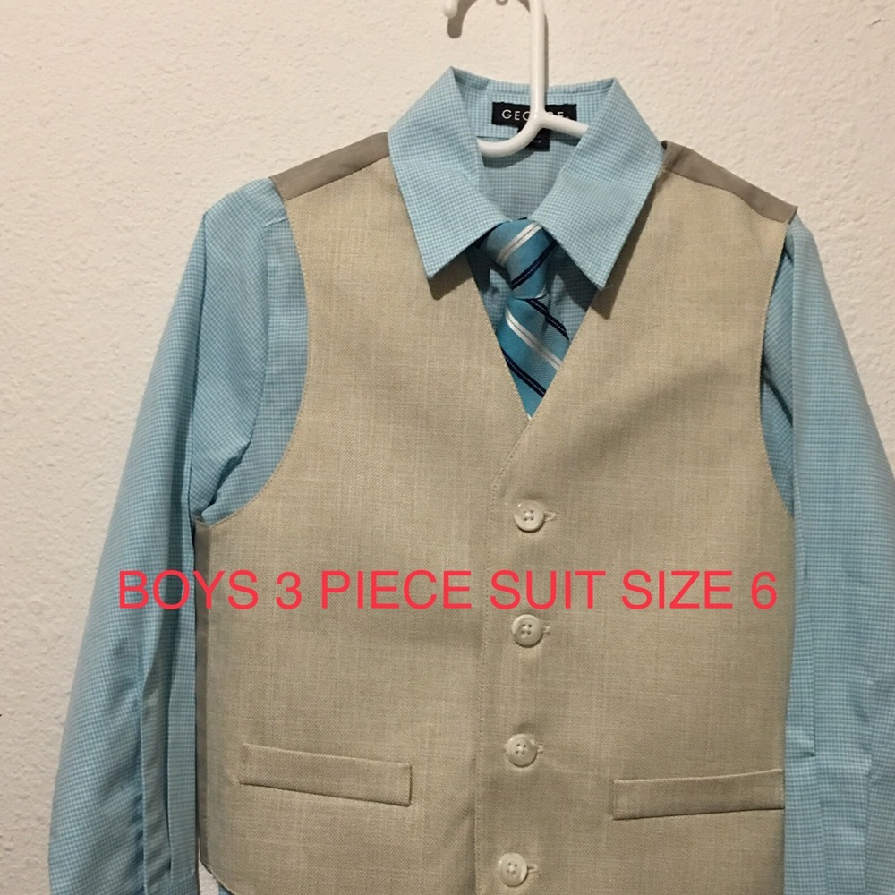 George size 6. Barely used.